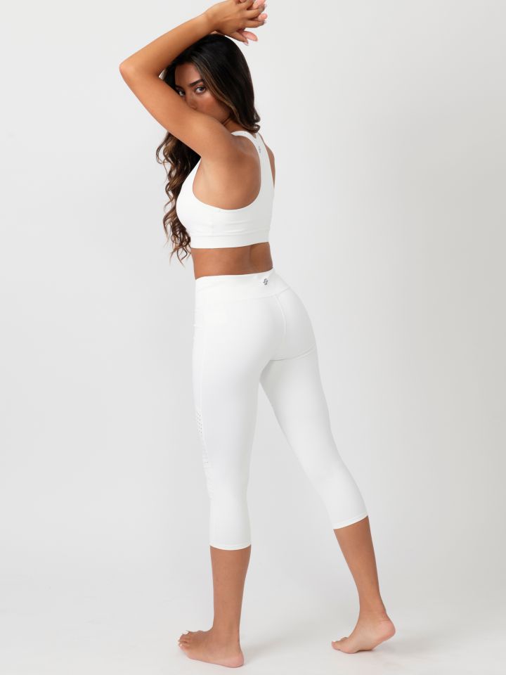 חזיית  אימון במראה קלאסי