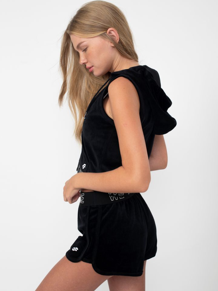 וסט במראה קטיפה