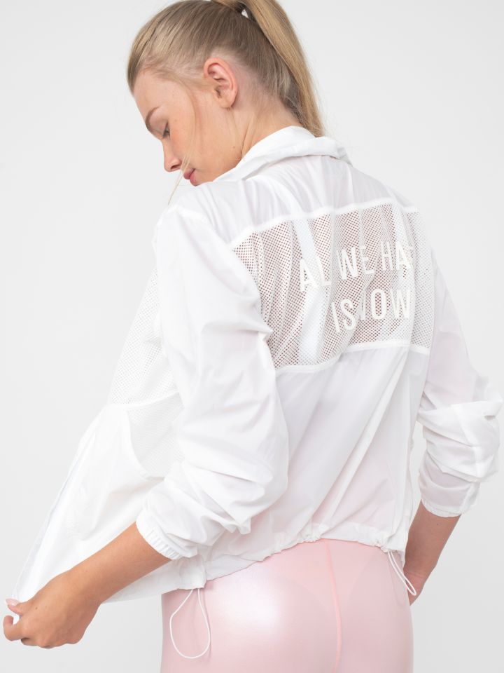 ג`קט ניילון בשילוב רשת בגב