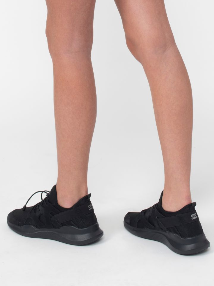 נעלי ספורט מונוכרמטיות