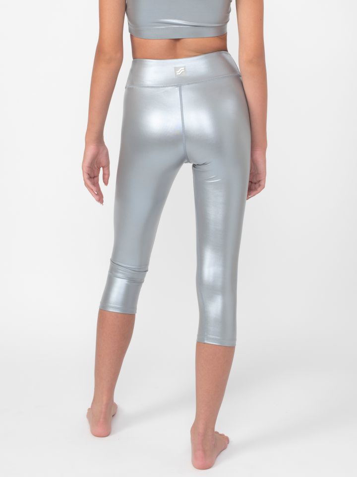 טייץ במראה מטאלי