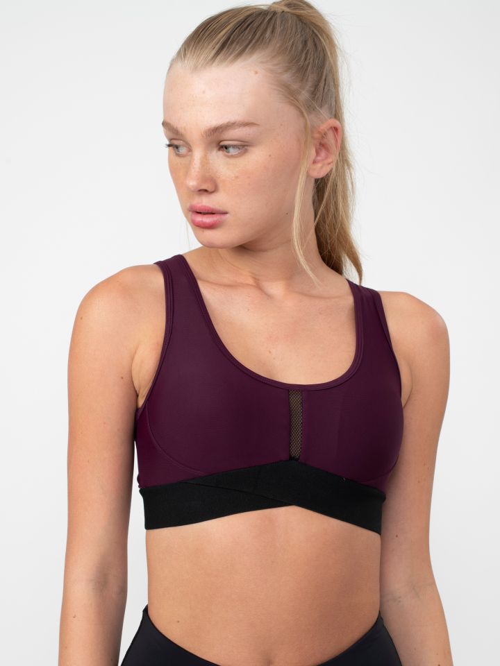 חזיית  אימון בשילוב חומרים