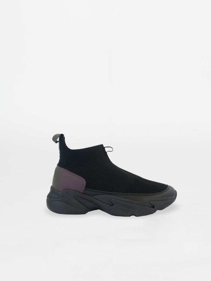 נעלי ספורט במראה סרוג עם סוליה מוגבהת