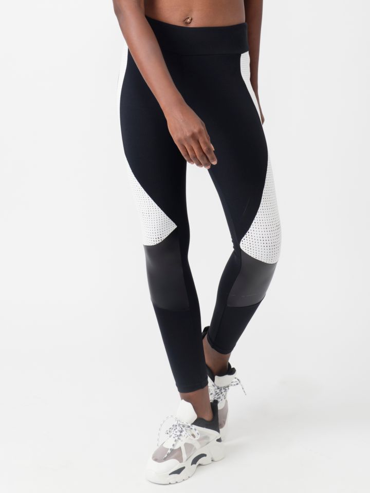 טייץ בשילוב צבעים מנוגדים