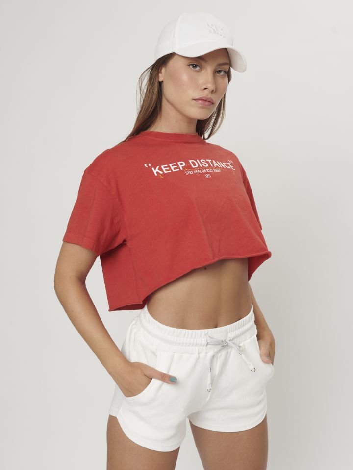 טי-שירט Keep Distance